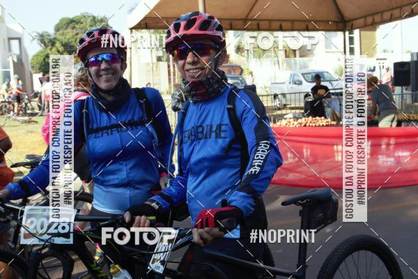 Buy your photos of the eventRainhas da Montanha 2019 on Fotop