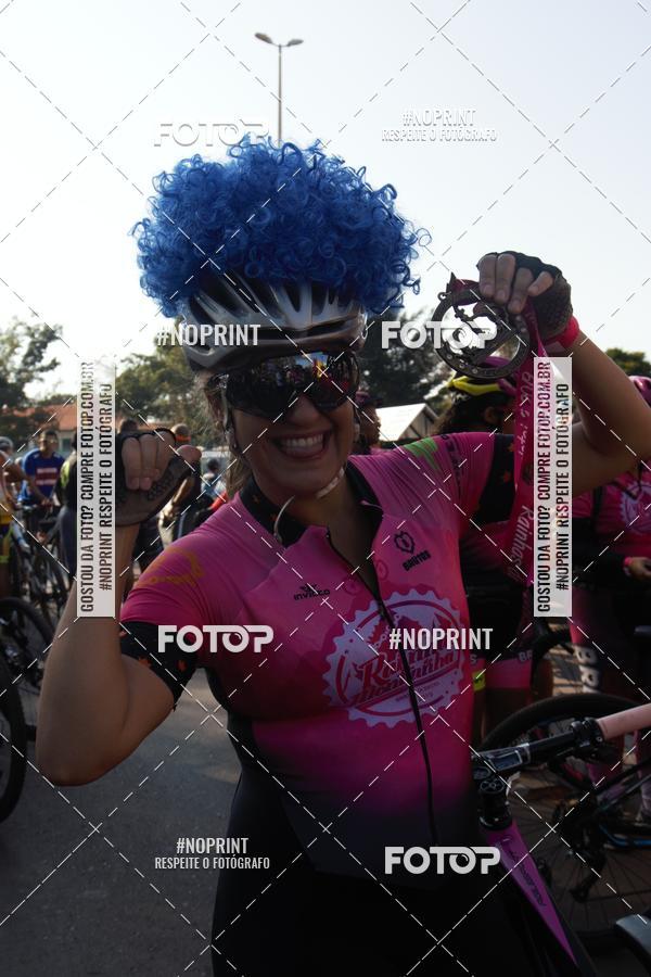 Buy your photos of the eventRainhas da Montanha 2019 on Fotop