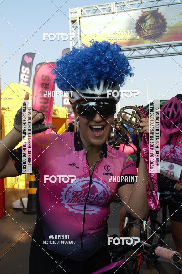 Buy your photos of the eventRainhas da Montanha 2019 on Fotop