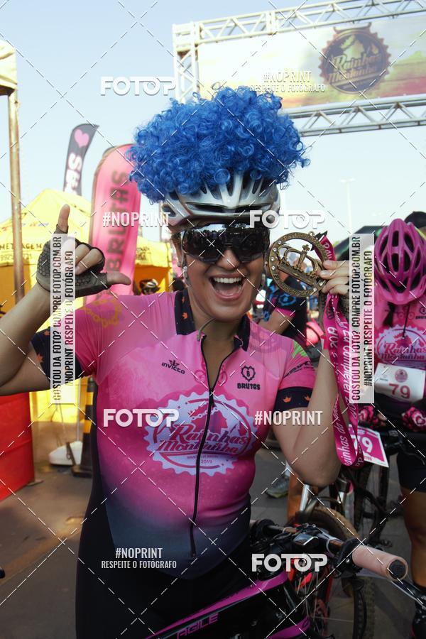 Buy your photos of the eventRainhas da Montanha 2019 on Fotop