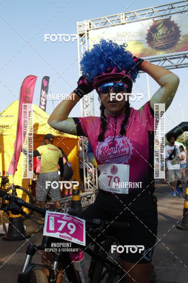 Buy your photos of the eventRainhas da Montanha 2019 on Fotop