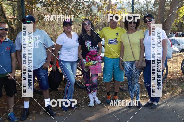 Buy your photos of the eventRainhas da Montanha 2019 on Fotop