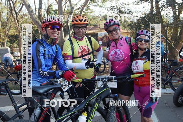 Buy your photos of the eventRainhas da Montanha 2019 on Fotop
