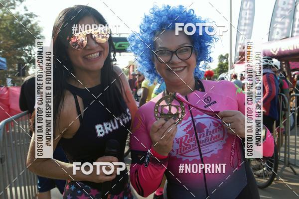 Buy your photos of the eventRainhas da Montanha 2019 on Fotop