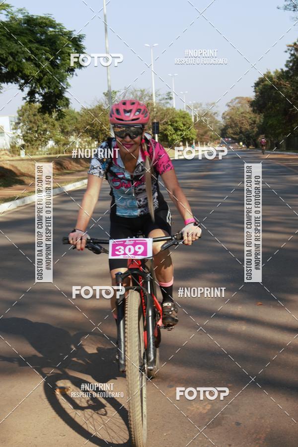 Buy your photos of the eventRainhas da Montanha 2019 on Fotop