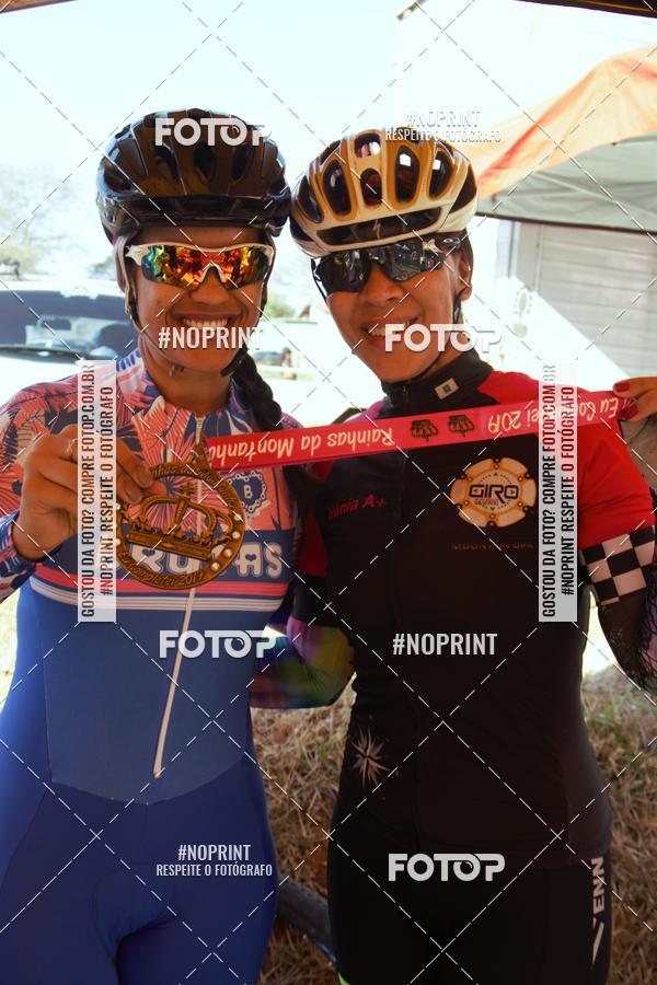 Buy your photos of the eventRainhas da Montanha 2019 on Fotop