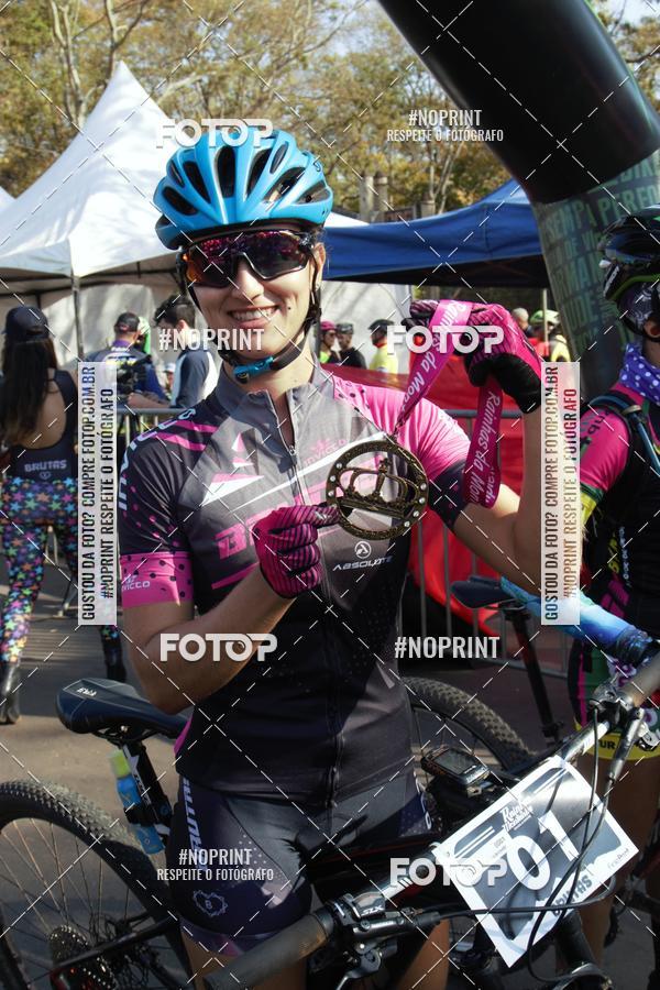 Buy your photos of the eventRainhas da Montanha 2019 on Fotop