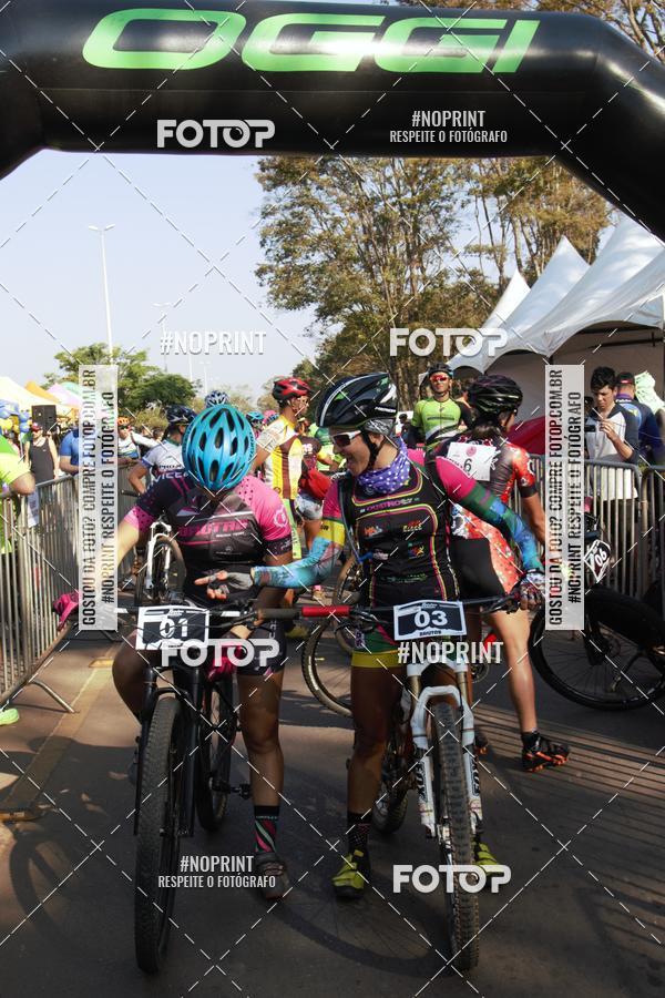 Buy your photos of the eventRainhas da Montanha 2019 on Fotop