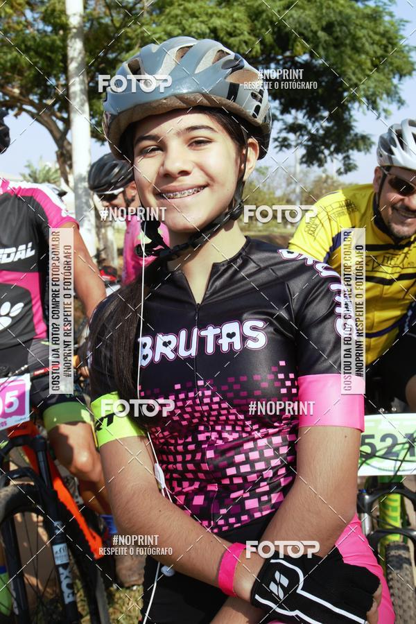 Buy your photos of the eventRainhas da Montanha 2019 on Fotop