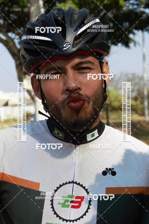 Buy your photos of the eventRainhas da Montanha 2019 on Fotop