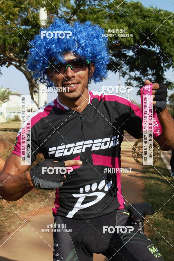 Buy your photos of the eventRainhas da Montanha 2019 on Fotop