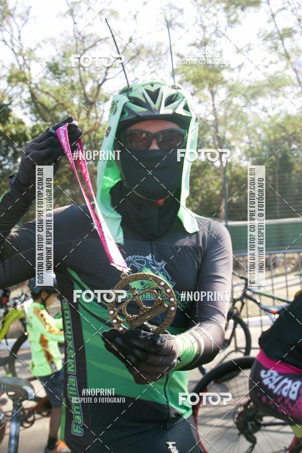 Buy your photos of the eventRainhas da Montanha 2019 on Fotop