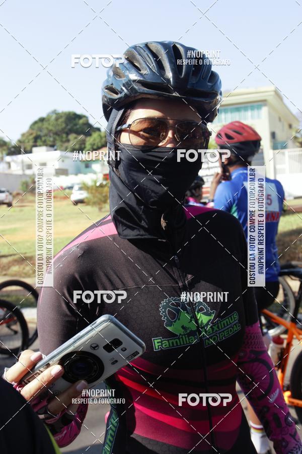 Buy your photos of the eventRainhas da Montanha 2019 on Fotop