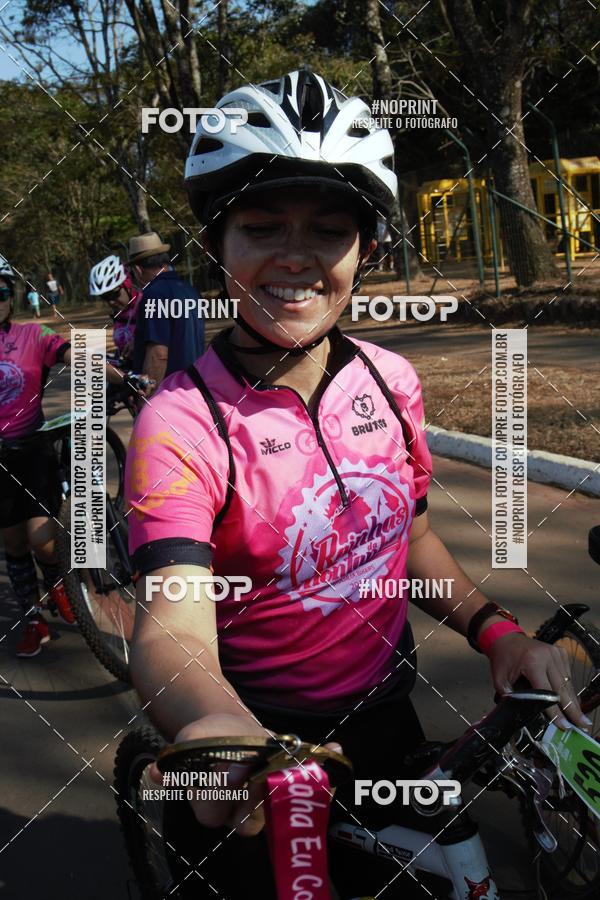 Buy your photos of the eventRainhas da Montanha 2019 on Fotop