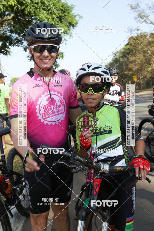 Buy your photos of the eventRainhas da Montanha 2019 on Fotop