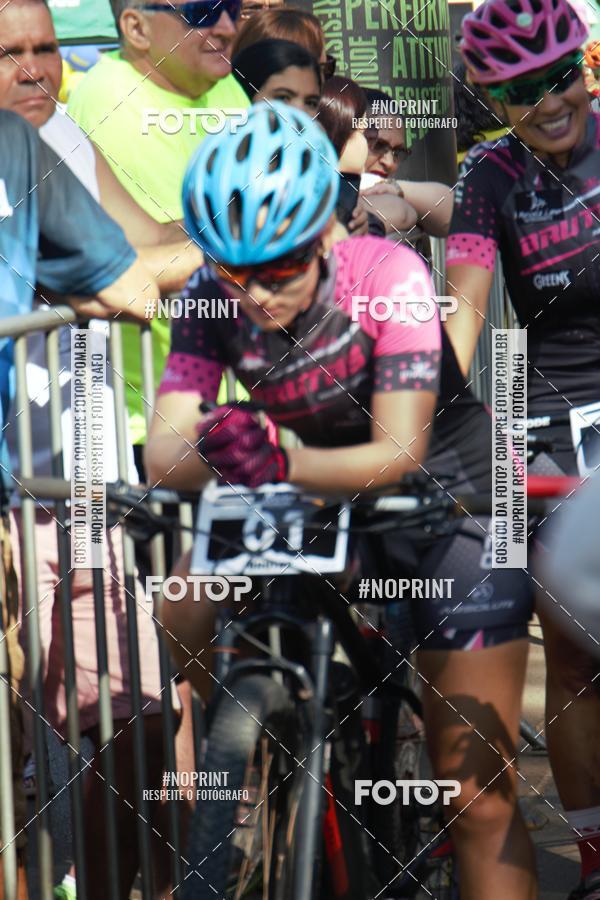 Buy your photos of the eventRainhas da Montanha 2019 on Fotop