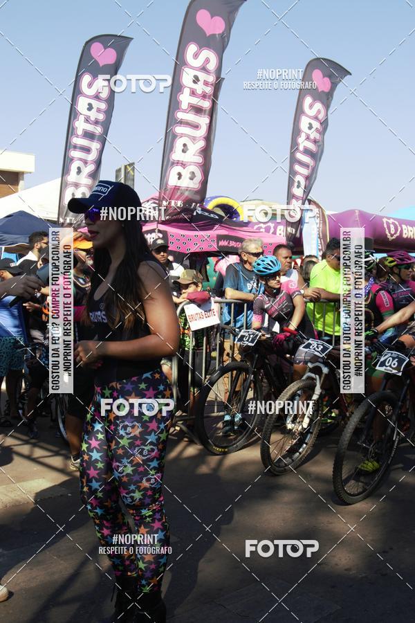 Buy your photos of the eventRainhas da Montanha 2019 on Fotop
