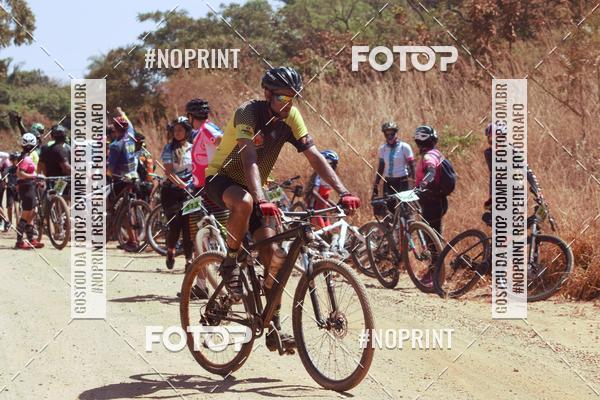 Buy your photos of the eventRainhas da Montanha 2019 on Fotop