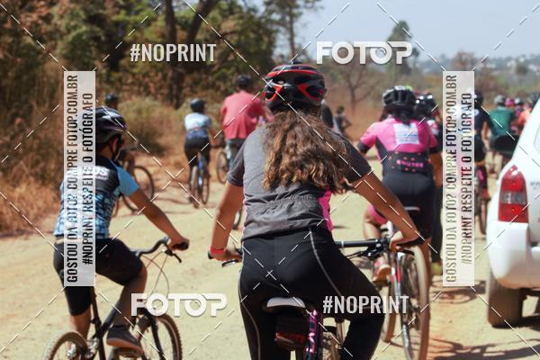 Buy your photos of the eventRainhas da Montanha 2019 on Fotop