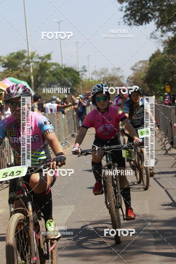 Buy your photos of the eventRainhas da Montanha 2019 on Fotop