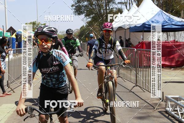 Buy your photos of the eventRainhas da Montanha 2019 on Fotop