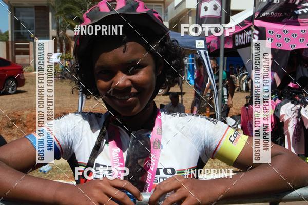 Buy your photos of the eventRainhas da Montanha 2019 on Fotop