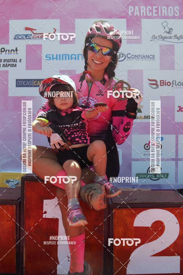 Buy your photos of the eventRainhas da Montanha 2019 on Fotop