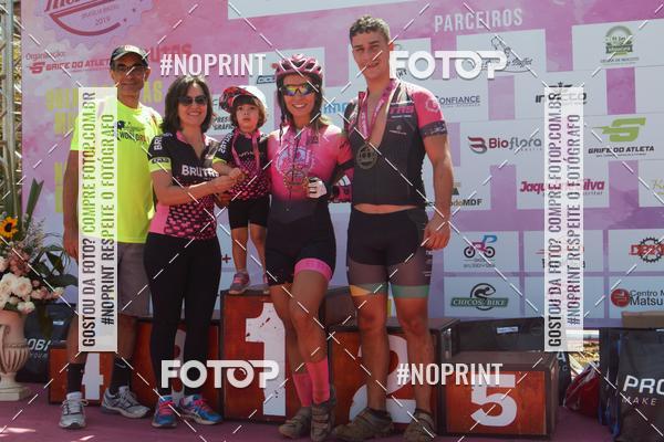 Buy your photos of the eventRainhas da Montanha 2019 on Fotop