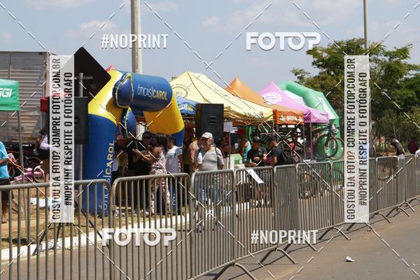 Buy your photos of the eventRainhas da Montanha 2019 on Fotop