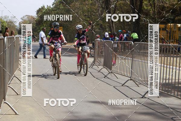 Buy your photos of the eventRainhas da Montanha 2019 on Fotop