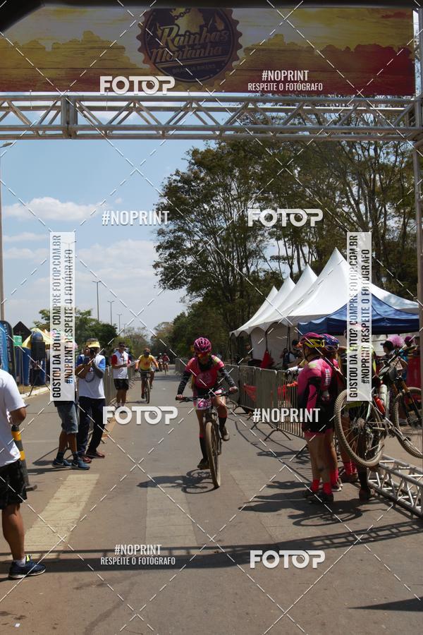 Buy your photos of the eventRainhas da Montanha 2019 on Fotop