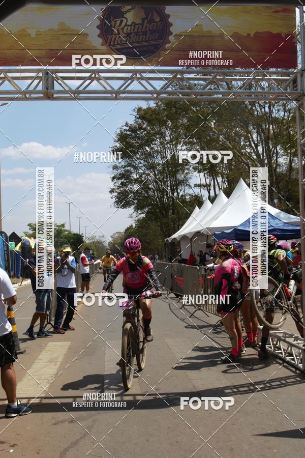 Buy your photos of the eventRainhas da Montanha 2019 on Fotop