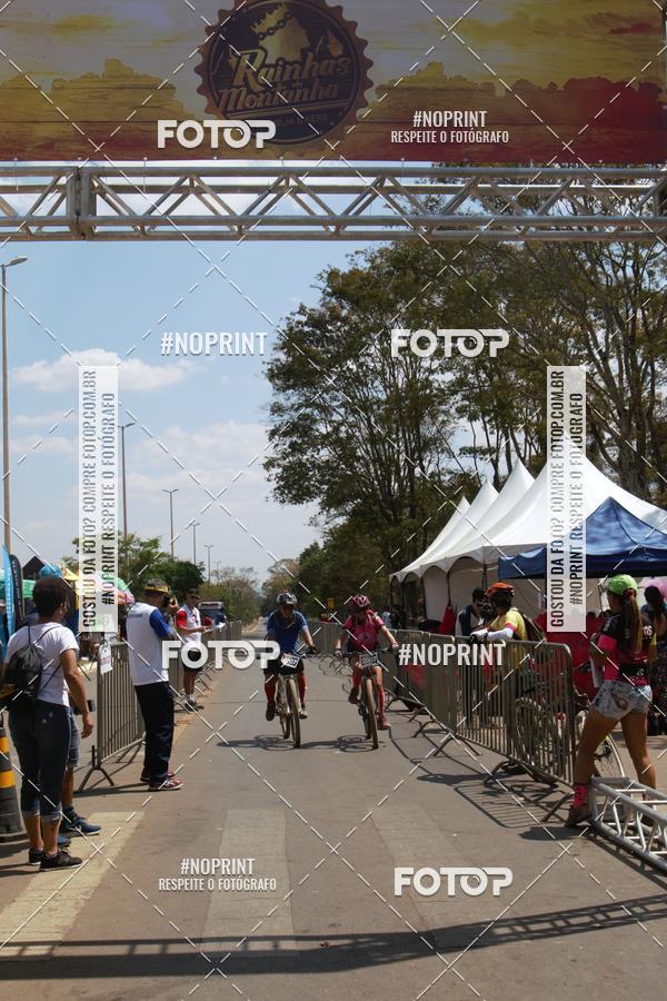 Buy your photos of the eventRainhas da Montanha 2019 on Fotop