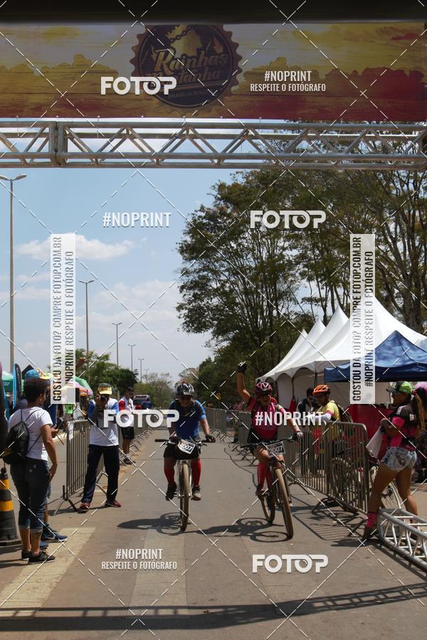 Buy your photos of the eventRainhas da Montanha 2019 on Fotop