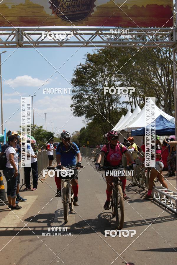Buy your photos of the eventRainhas da Montanha 2019 on Fotop