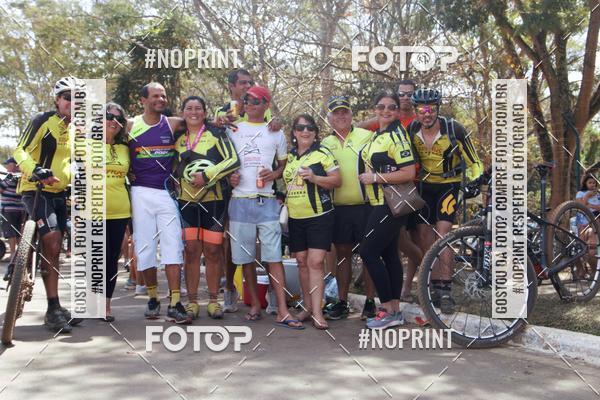 Buy your photos of the eventRainhas da Montanha 2019 on Fotop