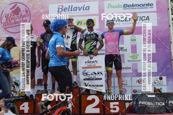 Buy your photos of the eventRainhas da Montanha 2019 on Fotop