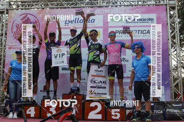 Buy your photos of the eventRainhas da Montanha 2019 on Fotop