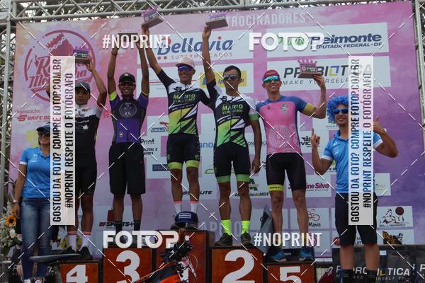 Buy your photos of the eventRainhas da Montanha 2019 on Fotop