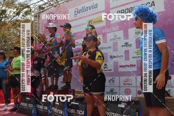 Buy your photos of the eventRainhas da Montanha 2019 on Fotop