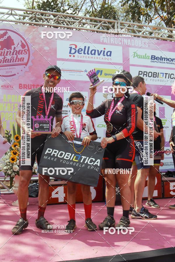 Buy your photos of the eventRainhas da Montanha 2019 on Fotop