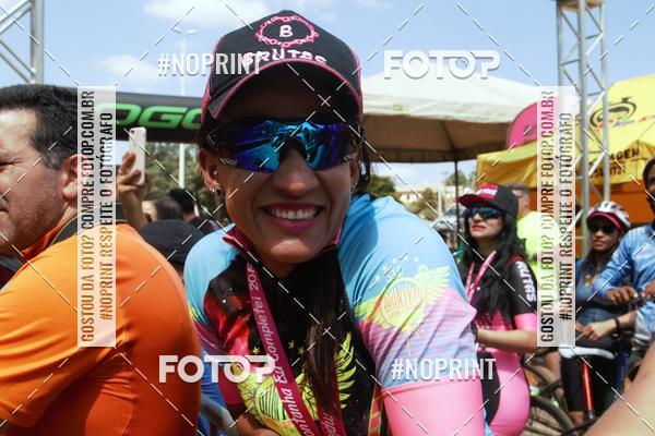 Buy your photos of the eventRainhas da Montanha 2019 on Fotop
