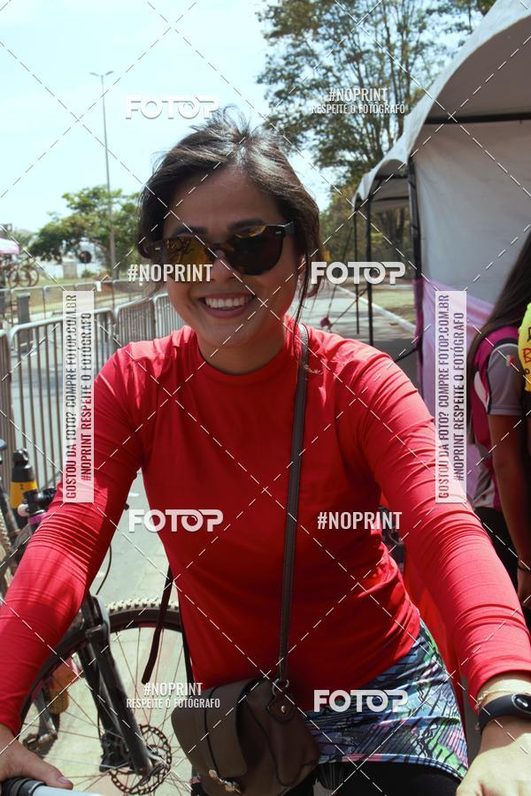 Buy your photos of the eventRainhas da Montanha 2019 on Fotop