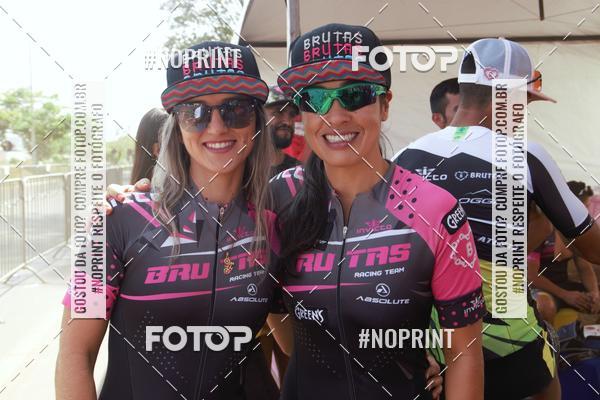 Buy your photos of the eventRainhas da Montanha 2019 on Fotop