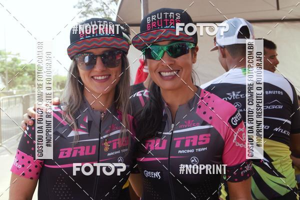 Buy your photos of the eventRainhas da Montanha 2019 on Fotop