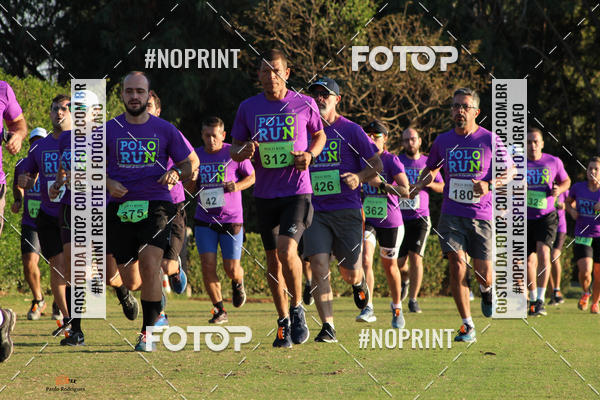 Buy your photos of the eventPOLO RUN 2019 on Fotop