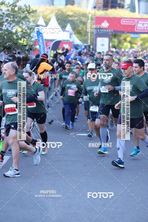 Buy your photos of the eventSANTANDER TRACK&FIELD RUN SERIES - Iguatemi Porto Alegre on Fotop