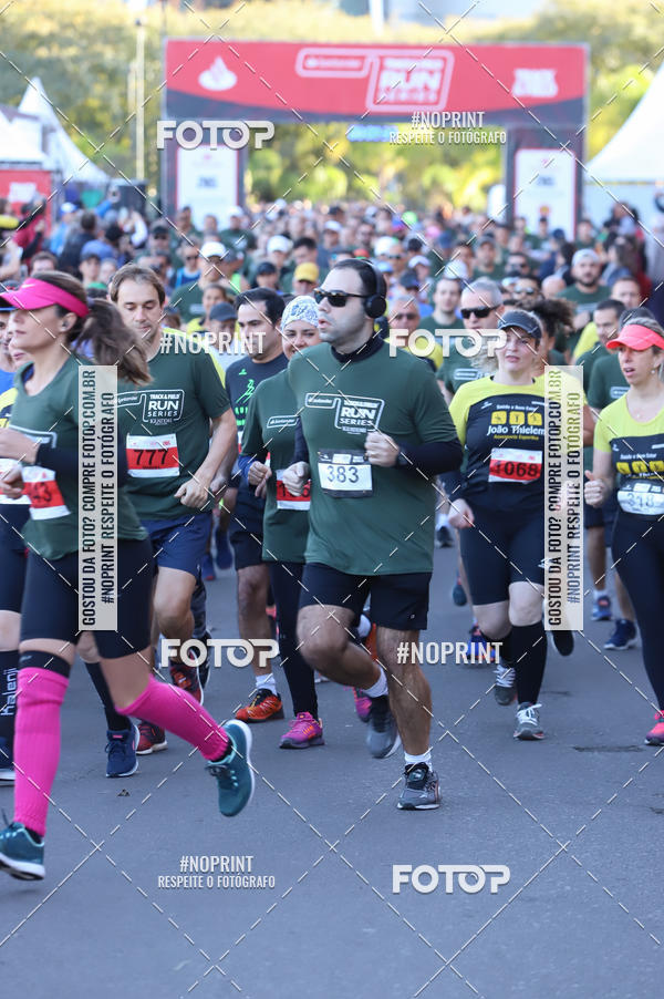 Buy your photos of the eventSANTANDER TRACK&FIELD RUN SERIES - Iguatemi Porto Alegre on Fotop