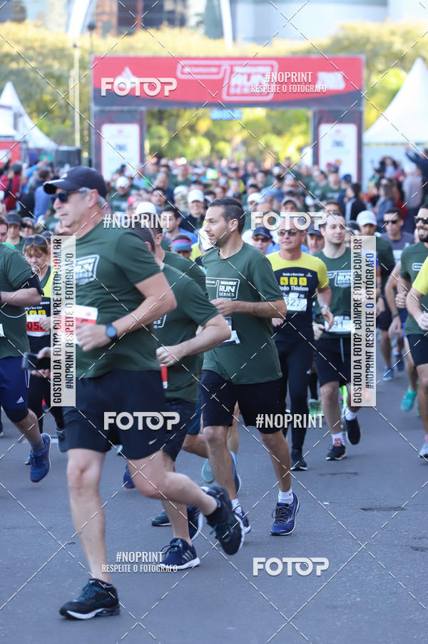 Buy your photos of the eventSANTANDER TRACK&FIELD RUN SERIES - Iguatemi Porto Alegre on Fotop