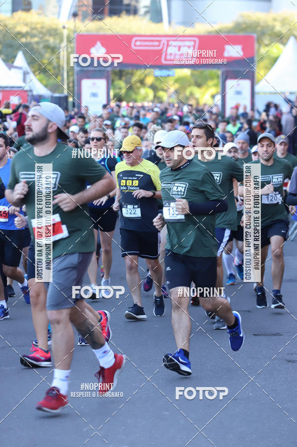 Buy your photos of the eventSANTANDER TRACK&FIELD RUN SERIES - Iguatemi Porto Alegre on Fotop